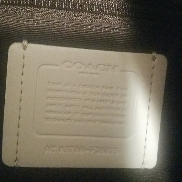 Coach - Picture 4 of 4